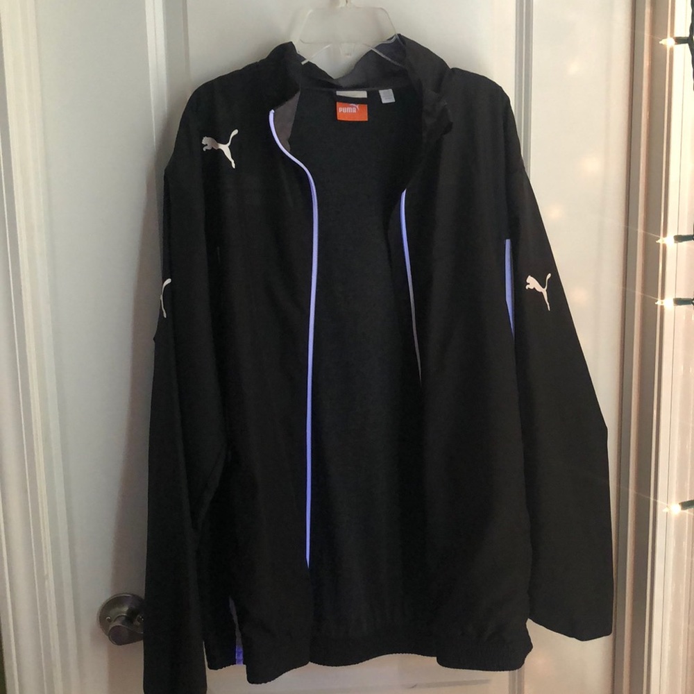 Unisex Black puma jacket with pockets